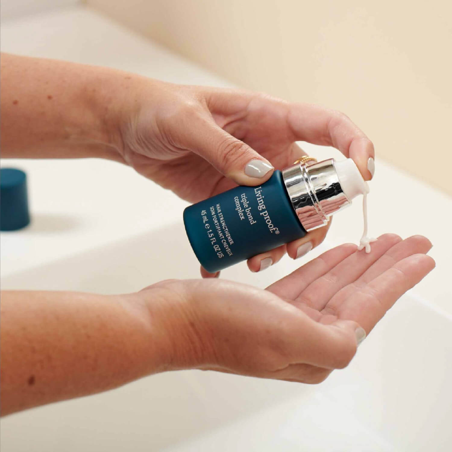 TRIPLE BOND COMPLEX LEAVE-IN HAIR TREATMENT (TRATAMIENTO REPARADOR)